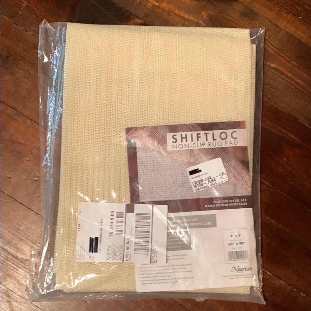 NWT NOURISON SHIFTLOC NON-SLIP RUG PAD